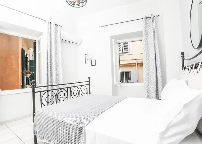 Casa Di Niki, Corfu Old Town